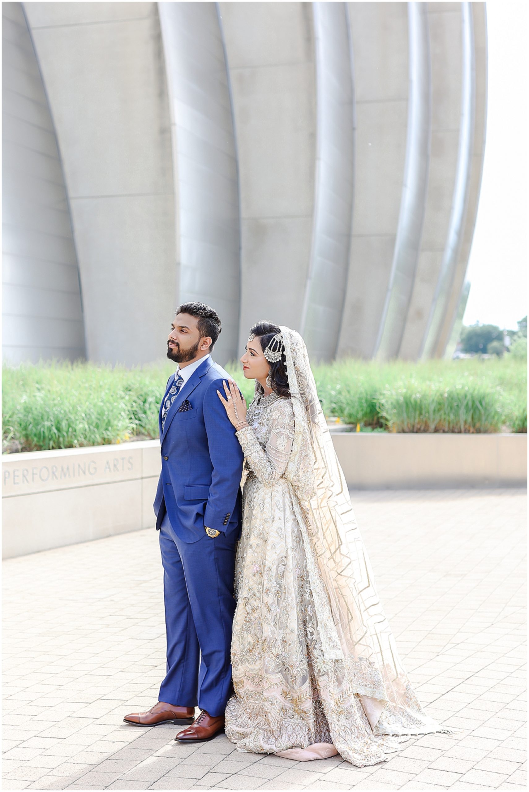 beautiful portrait ideas - wedding photo poses for pakistani and indian weddings and muslim bride - best photographer in st.louis stl and kansas city