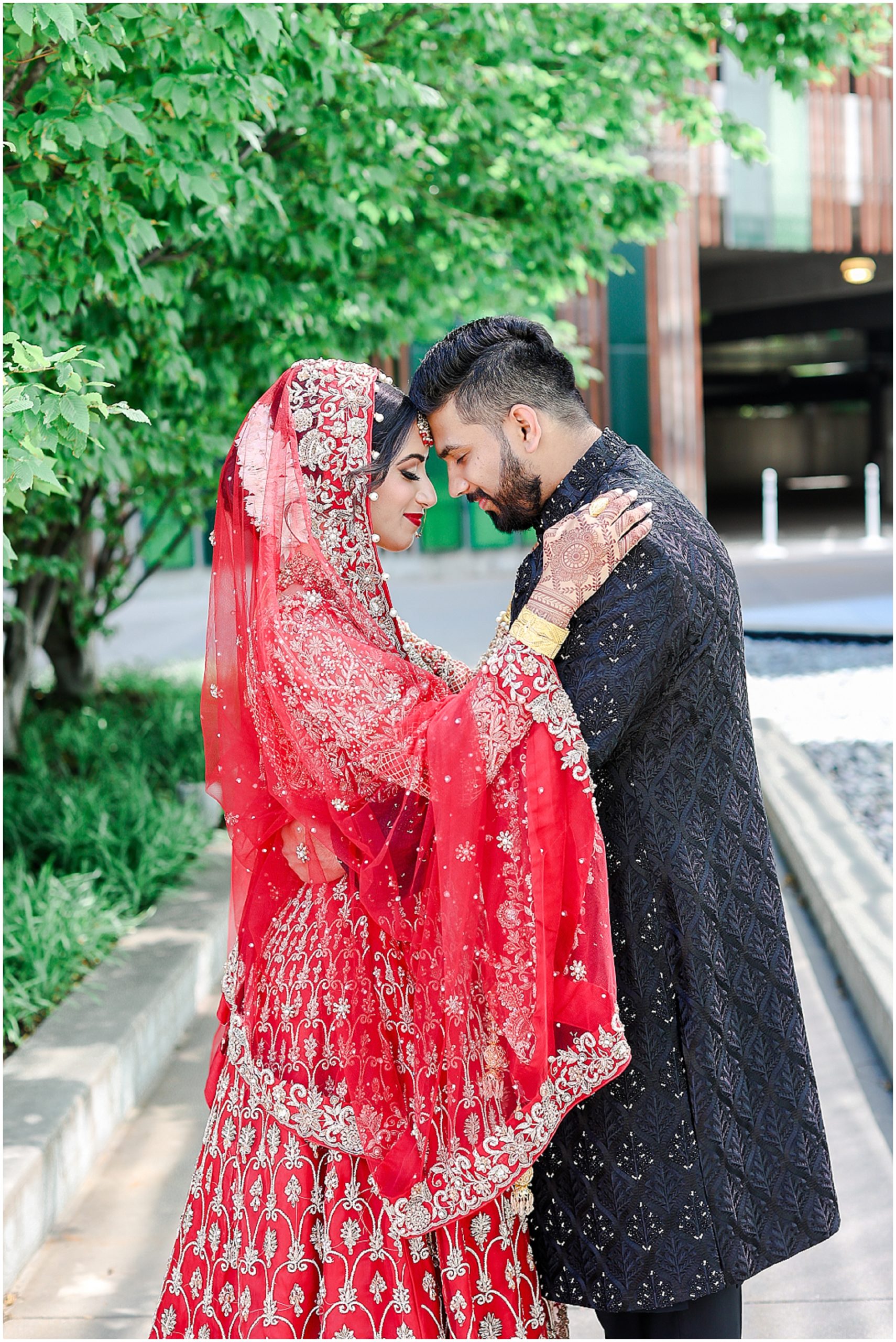 Pakistani Indian Wedding in Kansas City at the Overland Park Marriott photographed by Mariam Saifan Photography | Red Indian Pakistani Muslim Wedding Dress | Hair & Makeup Ideas | Best Wedding Photographer in Kansas City and Destination Weddings