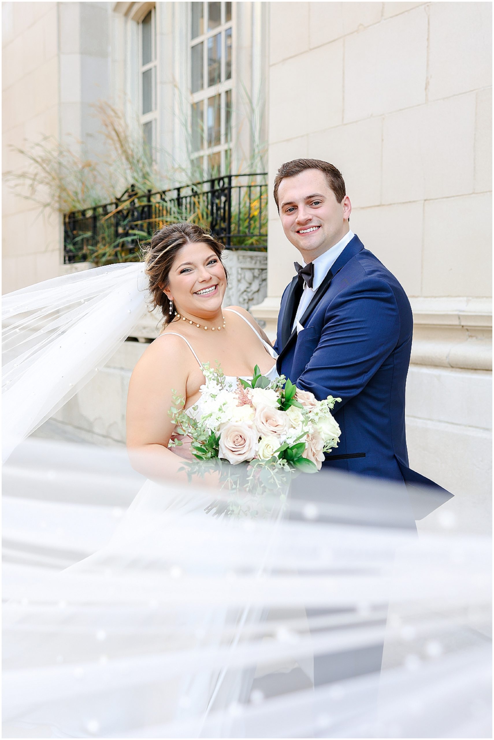 Hotel Kansas City | Wedding Venue in Kansas City | Kansas City Wedding Photographer Mariam Saifan Photography | Molly & Austin's Wedding | Pink Wedding Flowers | Hotel Kansas City | Luxury STL & Kansas City Wedding Photography