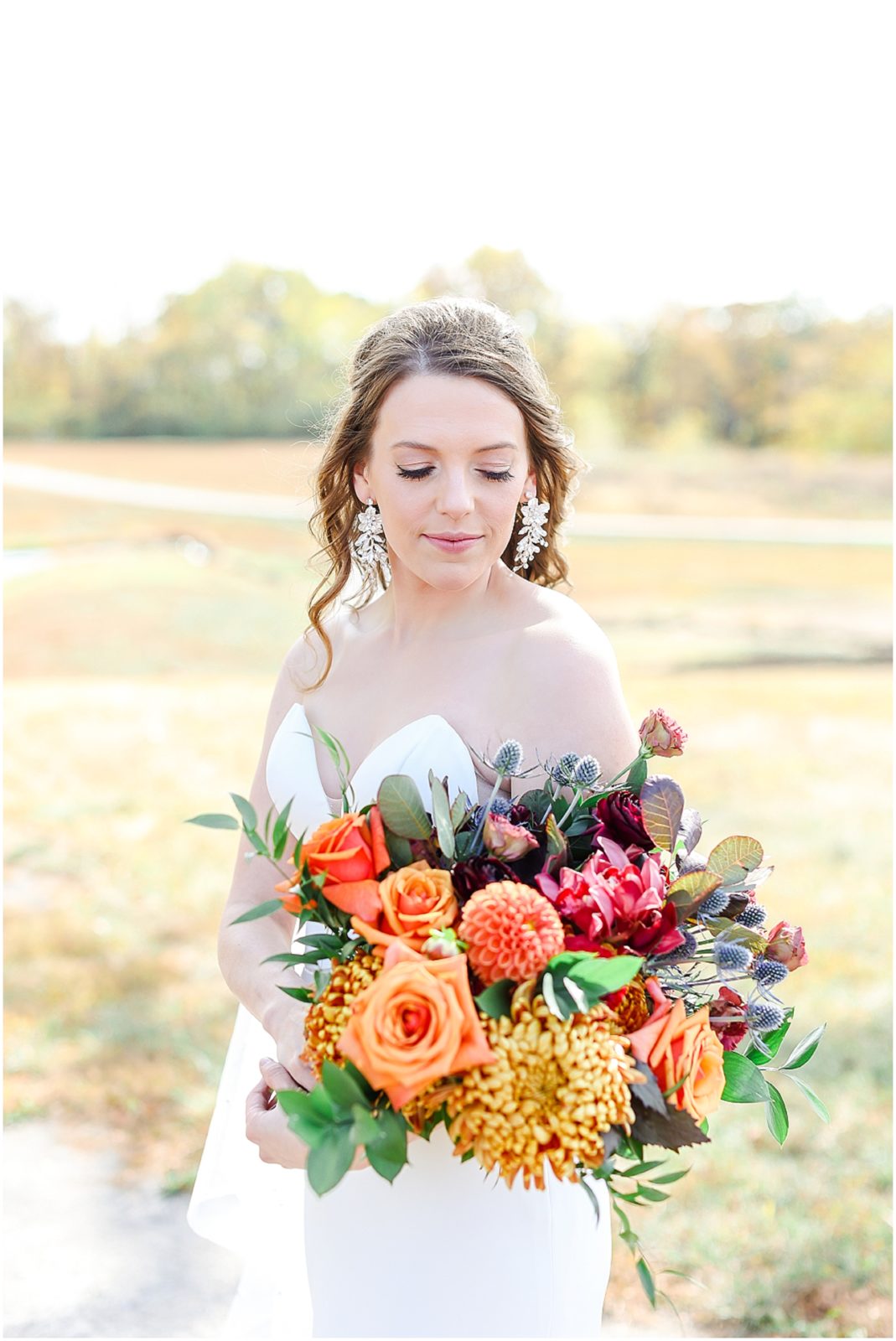 Lux Fall Floral Wedding Photography at Eagles Landing at Lake Olathe | Wedding Photographer Mariam Saifan Photography | Fall Wedding Theme | Different Color Bridesmaids Dresses | Flat Lays | Pretty Details | Photography Education | Wild Hill Flowers | Good Earth Floral | Kansas City Wedding Planners