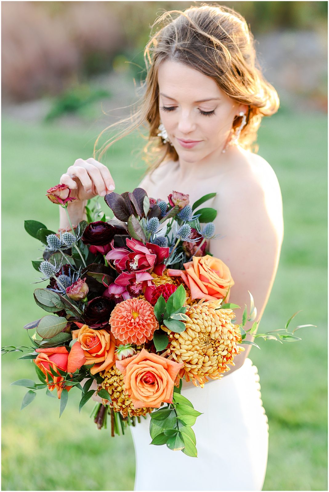 Lux Fall Floral Wedding Photography at Eagles Landing at Lake Olathe | Wedding Photographer Mariam Saifan Photography | Fall Wedding Theme | Different Color Bridesmaids Dresses | Flat Lays | Pretty Details | Photography Education | Wild Hill Flowers | Good Earth Floral | Kansas City Wedding Planners