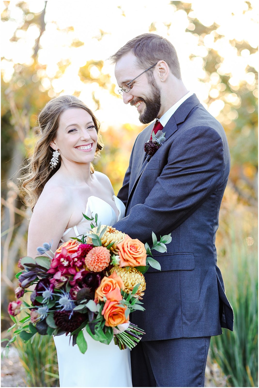Stunning Fall Wedding Flowers | Wedding Theme for Fall | Fall Wedding Flowers | Mariam Saifan Photography | Kansas City Wedding Photographer