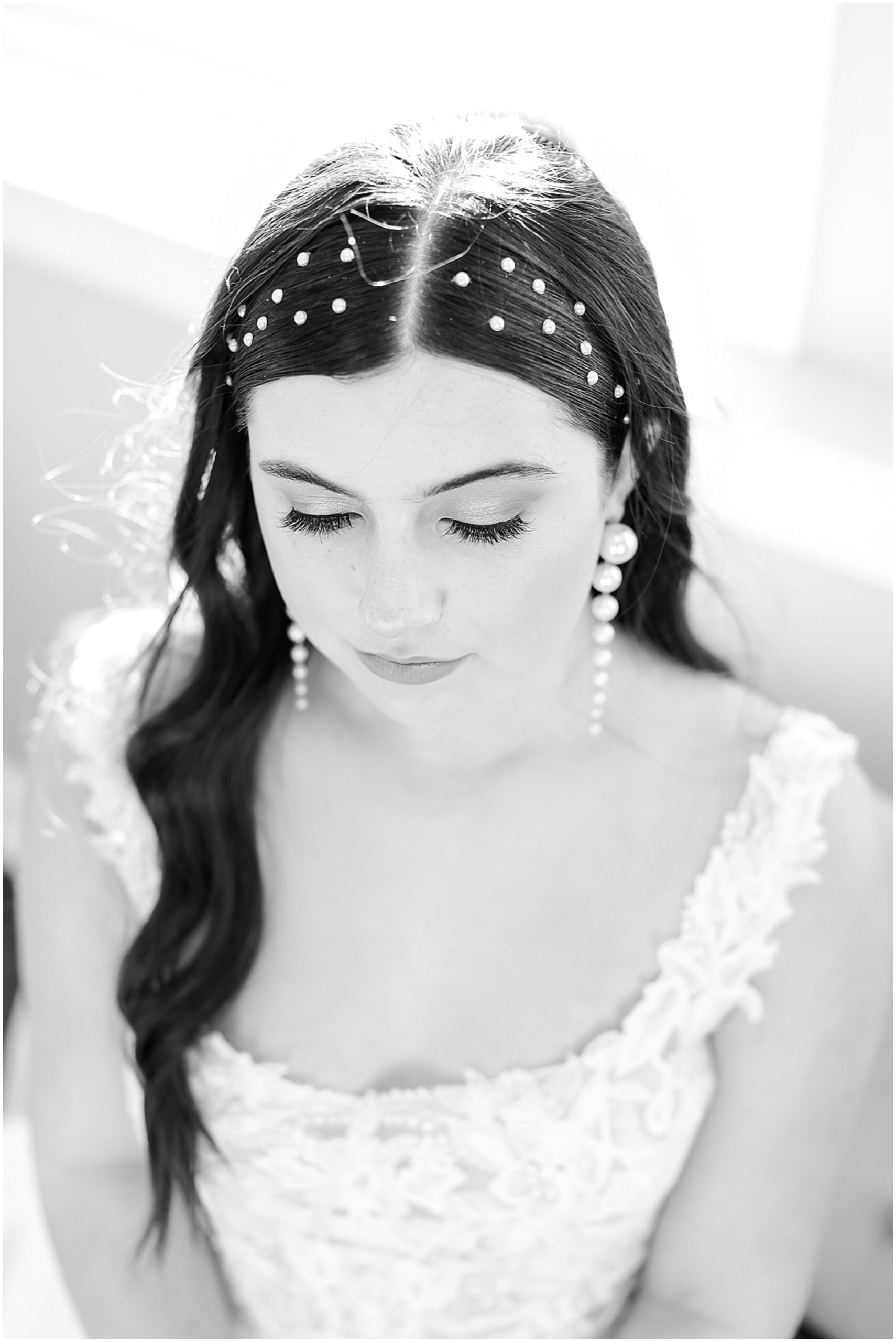 bride getting ready photos - bridal hair and makeup ideas - kansas city wedding photographer