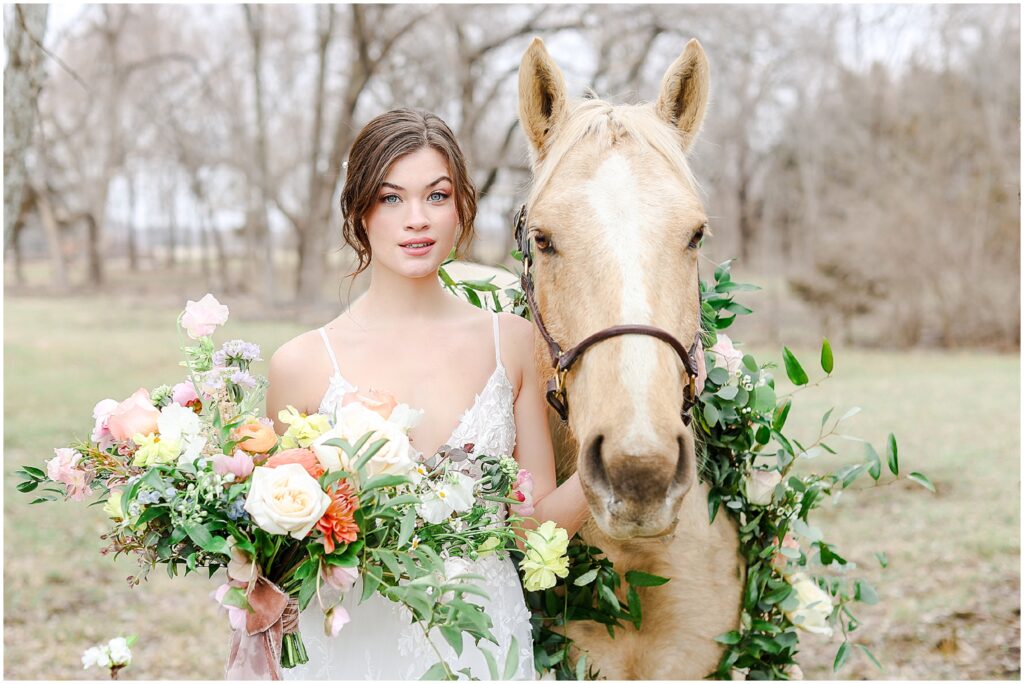 Horse & Bride Photos