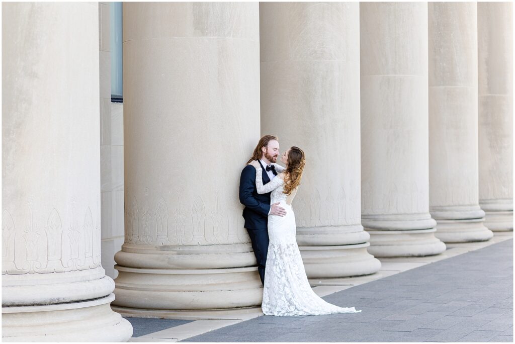 stunning photos of couple with beautiful architecture in kc 