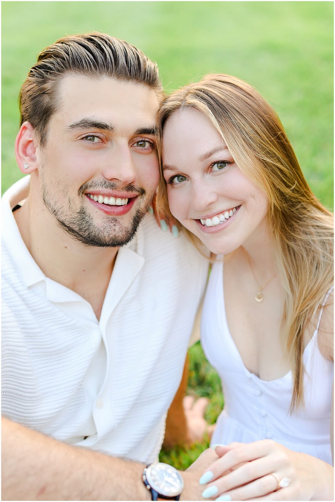 close up couple engagement photos 