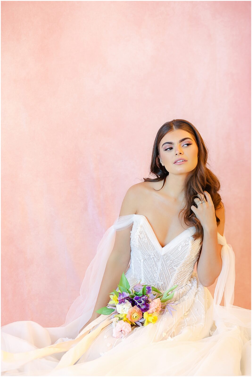 Mariam Saifan Photography's lens captures the magic of a pink retro wedding

Bridal Extraordinaire's elegant wedding gown shines in this pink-themed wedding