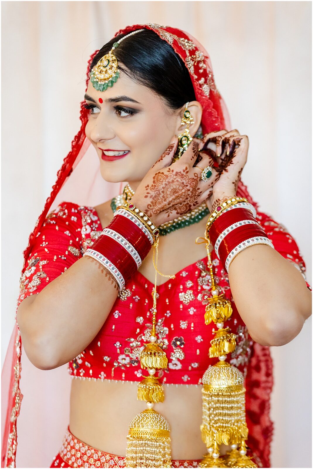 KC Wedding Photography - Indian Fusion Wedding - Red Sikh Indian Ceremony at Mildale Farms by Mariam Saifan Photography - luxury KC Weddings - South Asian Bridal Portraits 