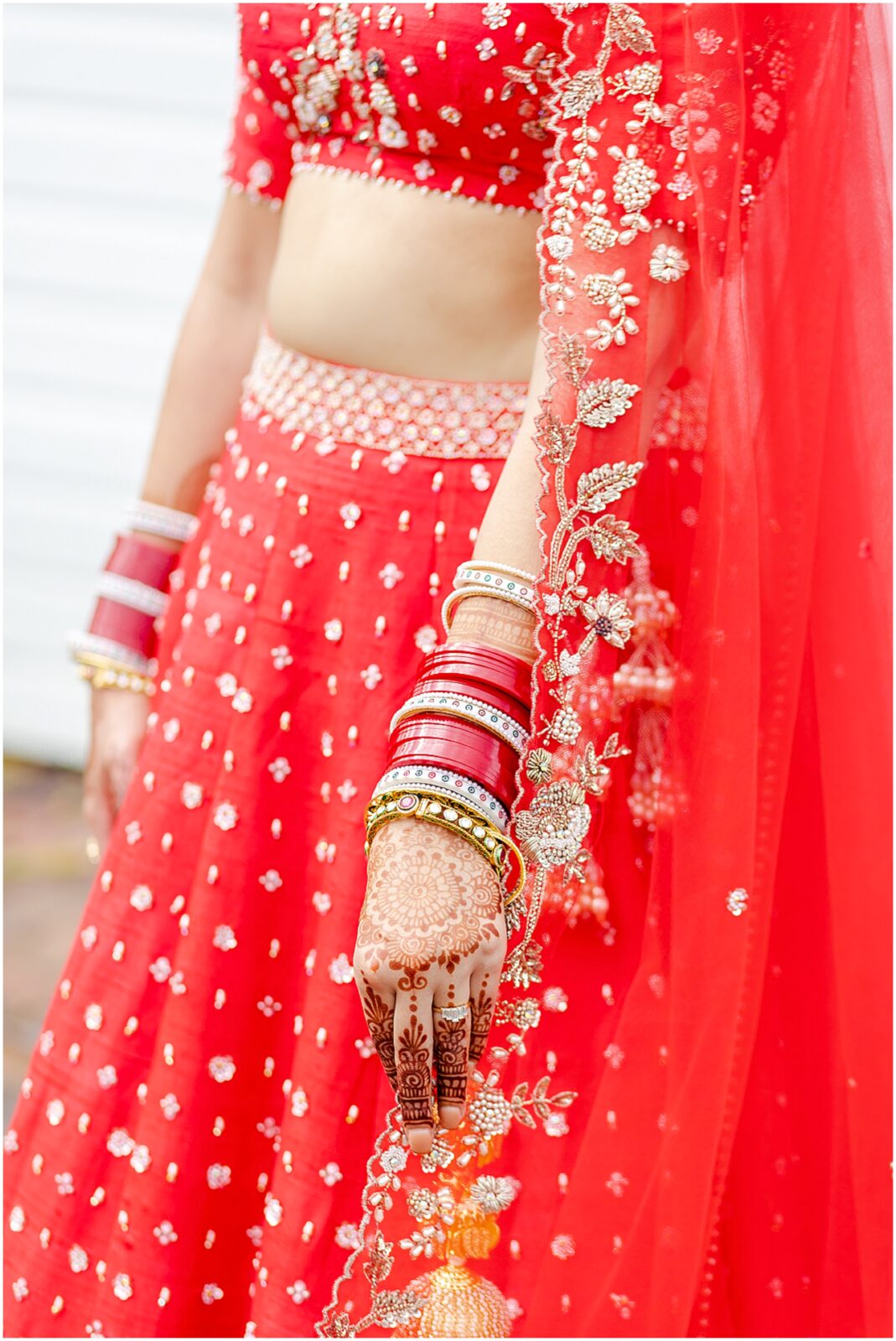 wedding henna - south asian bride 