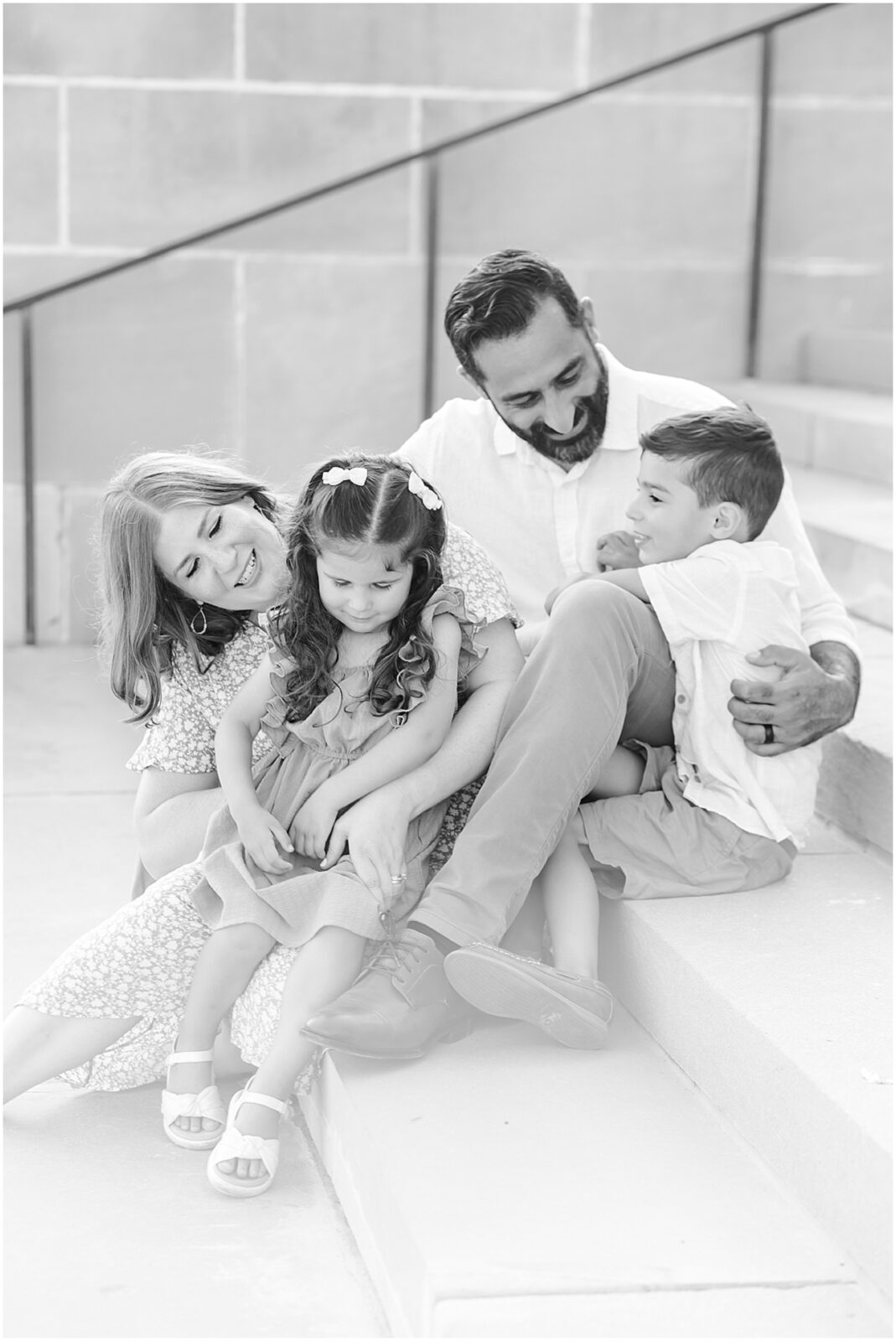 joyful timeless family photos - black and white 
