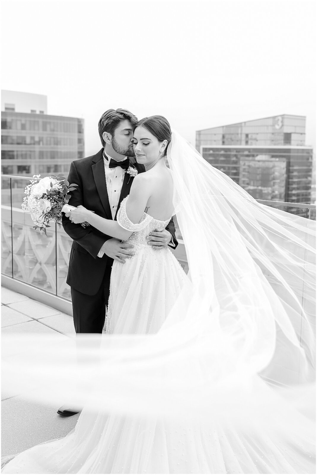 Hotel Kansas City Luxury Wedding Photography