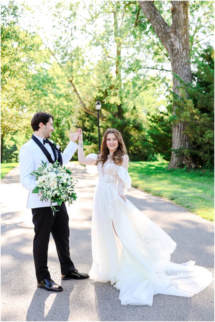 Hawthorne House Wedding - Timeless Joyful Colorful Summer Wedding - Kansas City Wedding Photographer