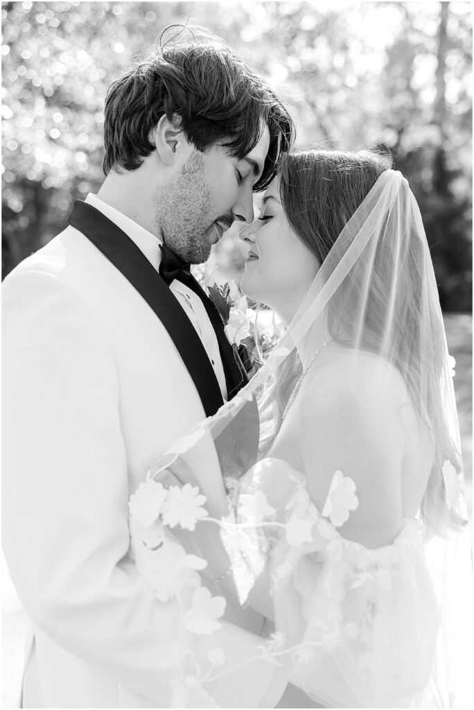Hawthorne House Wedding - Timeless Joyful Colorful Summer Wedding - Kansas City Wedding Photographer