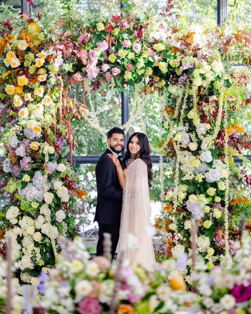 Photography workshop in Kansas City teaching posing, lighting, and colorful wedding photography - south asian pakistan indian wedding photography - stl kansas city - phx